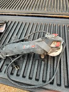 RotoZip Skill Saw, 4 inch blade, works great. $ 20 - Photo 2