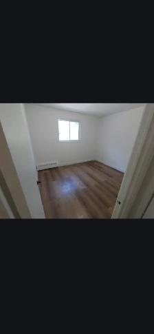 1ER SEPTEMBRE, CHARLESBOURG, 3 1/2 RÉNOVÉ À 849$ CHAUFFÉ, EAU CH - Photo 5