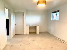 OPEN HOUSE 4BED/2 BATH AMHERSTBURG - Photo 8