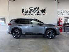 2024 Nissan Rogue SV Tech / AWD / Low Kms / 1 Owner / 0 Accident