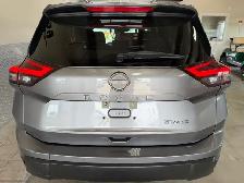 2024 Nissan Rogue SV Tech / AWD / Low Kms / 1 Owner / 0 Accident - Photo 4