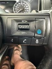 2024 Nissan Rogue SV Tech / AWD / Low Kms / 1 Owner / 0 Accident - Photo 25