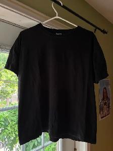 Lot de vêtements à vendre – 5$ chacun