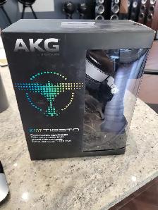 AKG K167 Tiesto