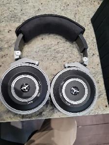 AKG K167 Tiesto - Photo 3