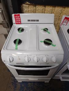 GE '24' White Freestanding Gas Range on Sale‼️ - Photo 4