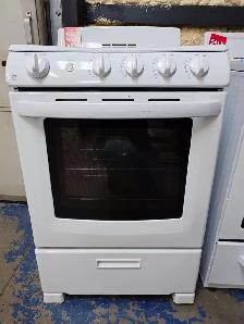 GE '24' White Freestanding Gas Range on Sale‼️ - Photo 5