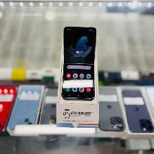 Samsung Z Flip 5 512GB (Store Warranty) - Photo 2