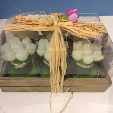 6 LUSTRES NEUFS AVEC BOUQUET-TULIPE DANS BOITE CADEAU: $15.00 - Photo 2