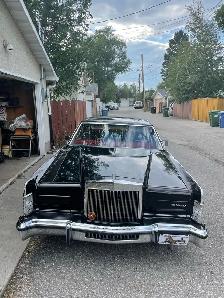 78’ Town Coupe- Continental - Photo 6