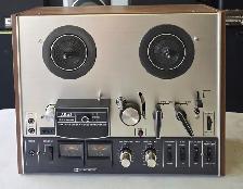 AKAI 4000DB REEL TO REEL TAPE RECORDER