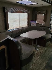 Permanent campsite, trailer & boat - Photo 5