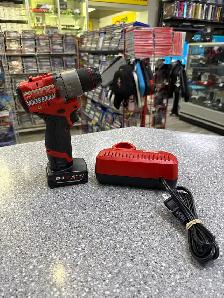 Milwaukee 3404 12V 1/2" Drill Kit with 4AH battery and charger - Photo 3