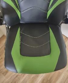 An Stylish Computer Gaming or Study Chair - Photo 2