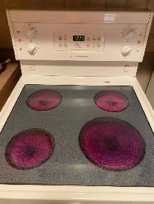 Frigidaire apartment  Size Electric Stove