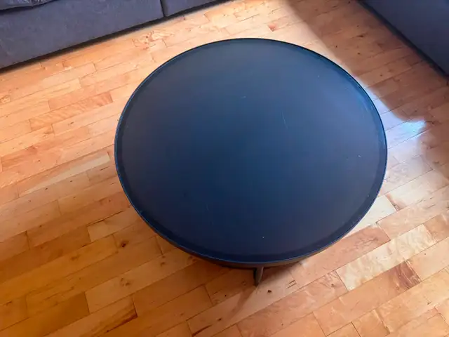 Round Coffee Table with Lower Shelf