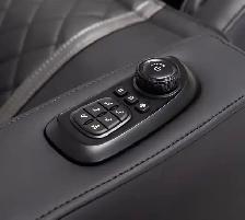 WAS $5,000 - OG6500 Luxury Massage Chair SALE - Photo 4