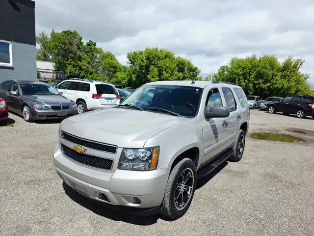 2008 Chevrolet Tahoe 9 Passenger Power Heated Leather Seats