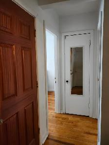 BEDROOM FOR RENT - Photo 7