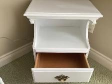 Night Stand - Photo 2