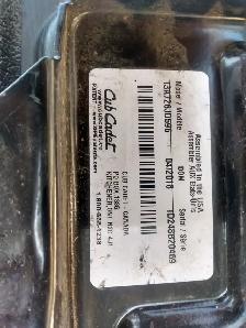 Cub Cadet 282cc 11hp 30' riding mower STRIPPED FOR PARTS! - Photo 4