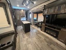 2019 Keystone Montana High Country 344RL, SPACIOUS LUXURIOUS - Photo 22