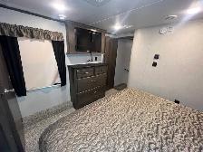 2019 Keystone Montana High Country 344RL, SPACIOUS LUXURIOUS - Photo 31