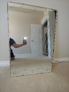 Decorative mirror