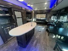 2019 Crossroads Volante 290RL, OUTDOOR KITCHEN, GREAT SHAPE - Photo 11