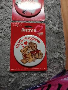 Valentine's Day bear buttons have three for $5 - Photo 3