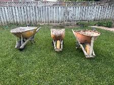 Wheelbarrow - Photo 2