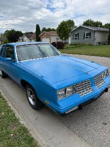 Safetied 1986 Oldsmobile Cutlass Supreme - Photo 4