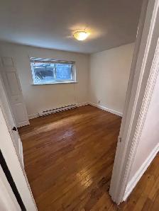 One Bedroom Apartment for Rent | Canal/Pretoria Area - Photo 3