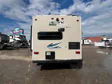 2020 COACHMEN FREEDOM EXPRESS 246RKS, REAR KITCHEN, COUPLES UNIT - Photo 6