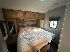 2020 COACHMEN FREEDOM EXPRESS 246RKS, REAR KITCHEN, COUPLES UNIT - Photo 20
