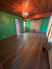 Spacious 4-Bed 2-Bath Home in Quiet Neighbourhood