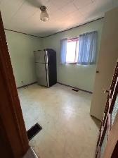 Spacious 4-Bed 2-Bath Home in Quiet Neighbourhood - Photo 5