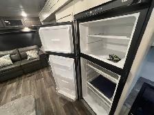 2021 KEYSTONE COUGAR 30RLS, SPACIOUS LUXURIOUS - Photo 20