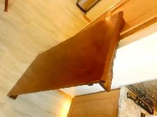 Oak Dining Table w/ 6 Chairs - Photo 9