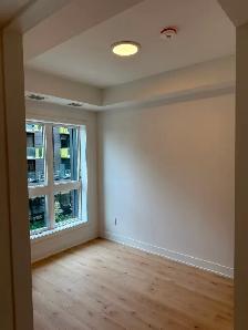 Brand new 1 bedroom plus den excellent location for rent - Photo 7