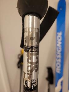 Womens cross country skis, boots, poles, gators and wax kit - Photo 6