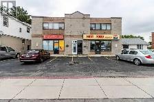 28 Parkdale Avenue North, Hamilton, Ontario.