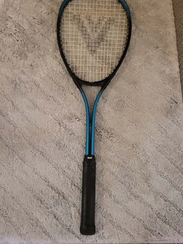 Squash and raquet ball rackets