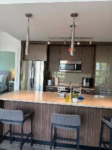 Fully Furnished 2-Bedroom Apartment for Rent — North Vancouver - Photo 3
