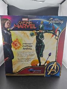 STARFORCE CAPTAIN MARVEL FIGURE - Photo 2