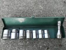 Sockets Heavy Equipment