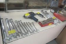 AUCTION-TOOLS-SATURDAY, AUG 29-8 AM - Photo 2