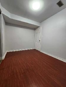 1 Bedroom Basement Apartment - Photo 5
