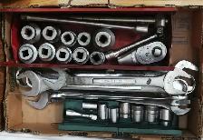 Heavy Equipment Mechanic Tools - Wrenches and Sockets