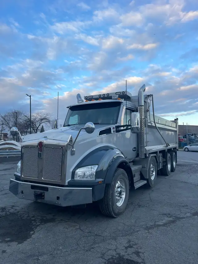 chauffeur camion 12 roues